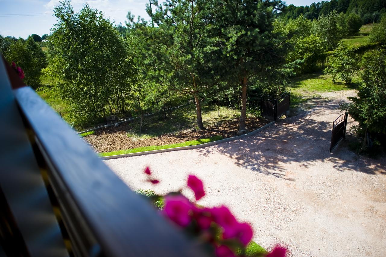 Miodowy Zakatek Caloroczne Domki I Pokoje Przy Suntago, Deepspot, Pyszne Sniadania, Grill, Ognisko Mszczonow Bagian luar foto